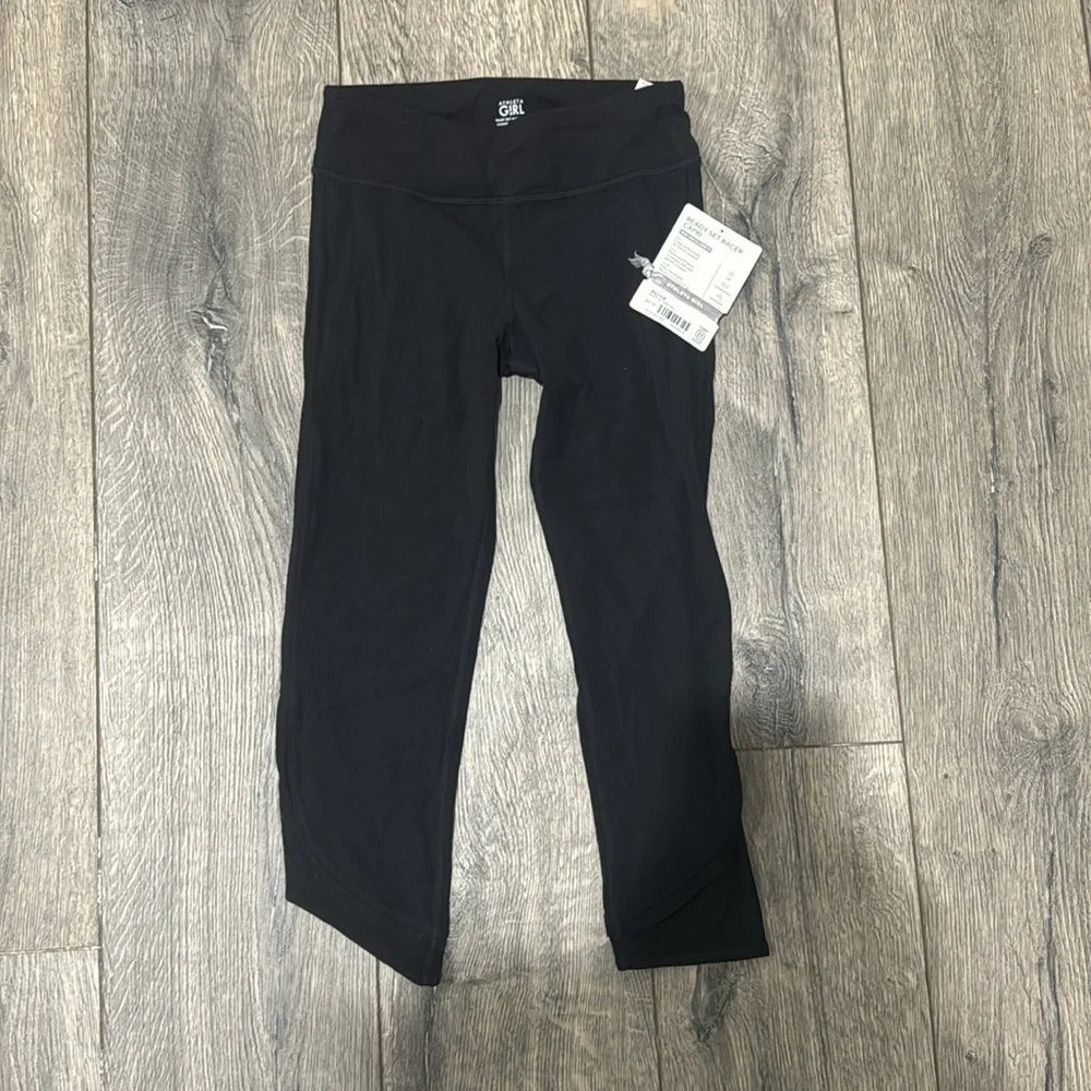 NEW • ATHLETA GIRL • Girls READY SET RACER CAPRI Leggings Black XL / 14